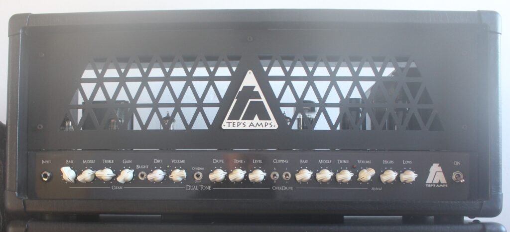 Dual Tone Hybrid Face 1