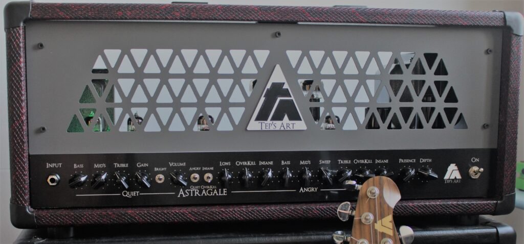 Astragale - Ampli 3 canaux - Clean - Crunch - Lead - Astragale - Ampli 3 canaux - Clean - Crunch - Lead - Le fmeuron de Tep's Art